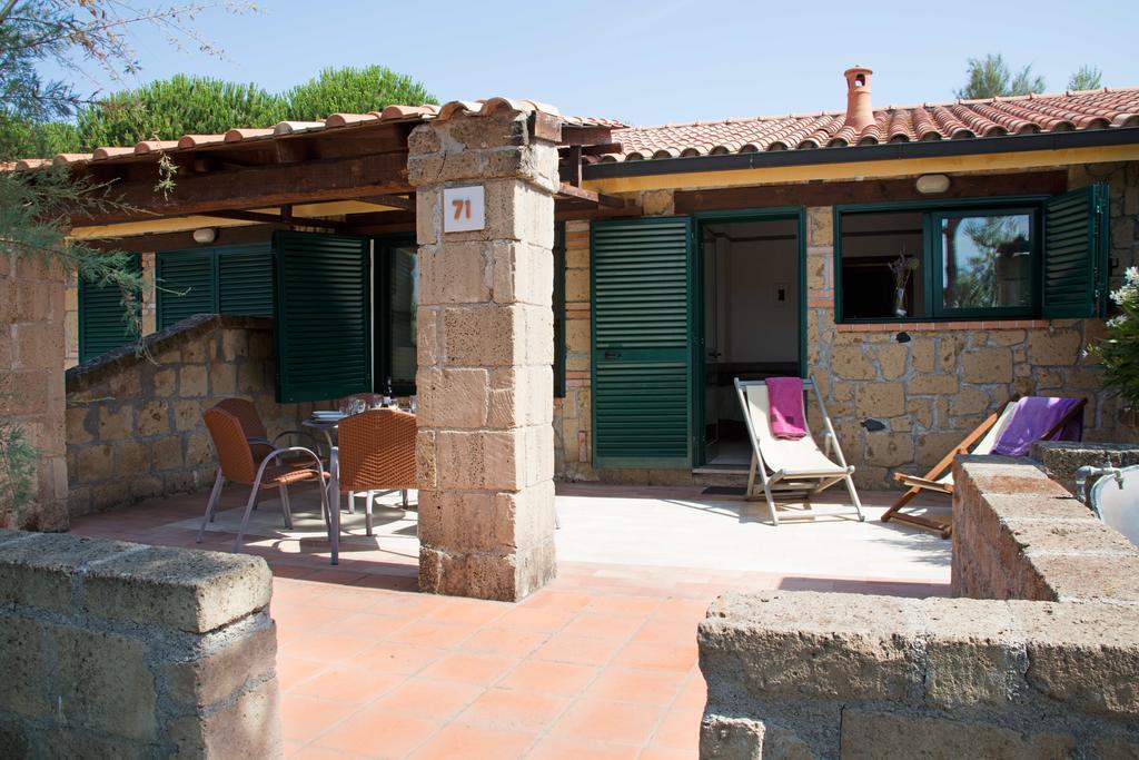 Il Borgo Centro Vacanze Guardistallo Eksteriør billede