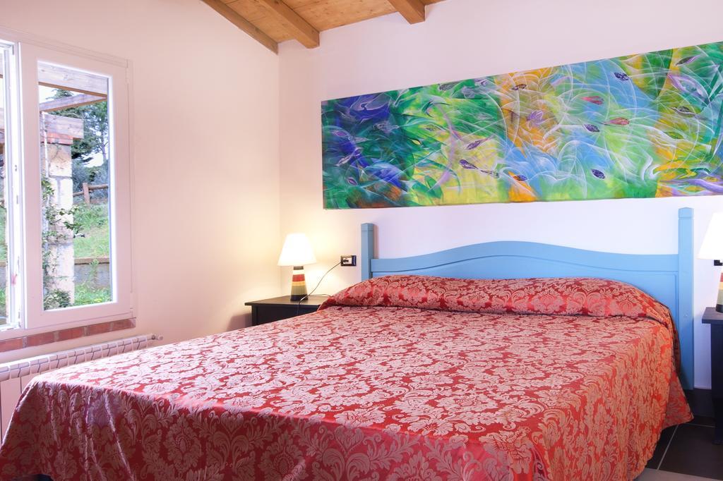 Il Borgo Centro Vacanze Guardistallo Eksteriør billede